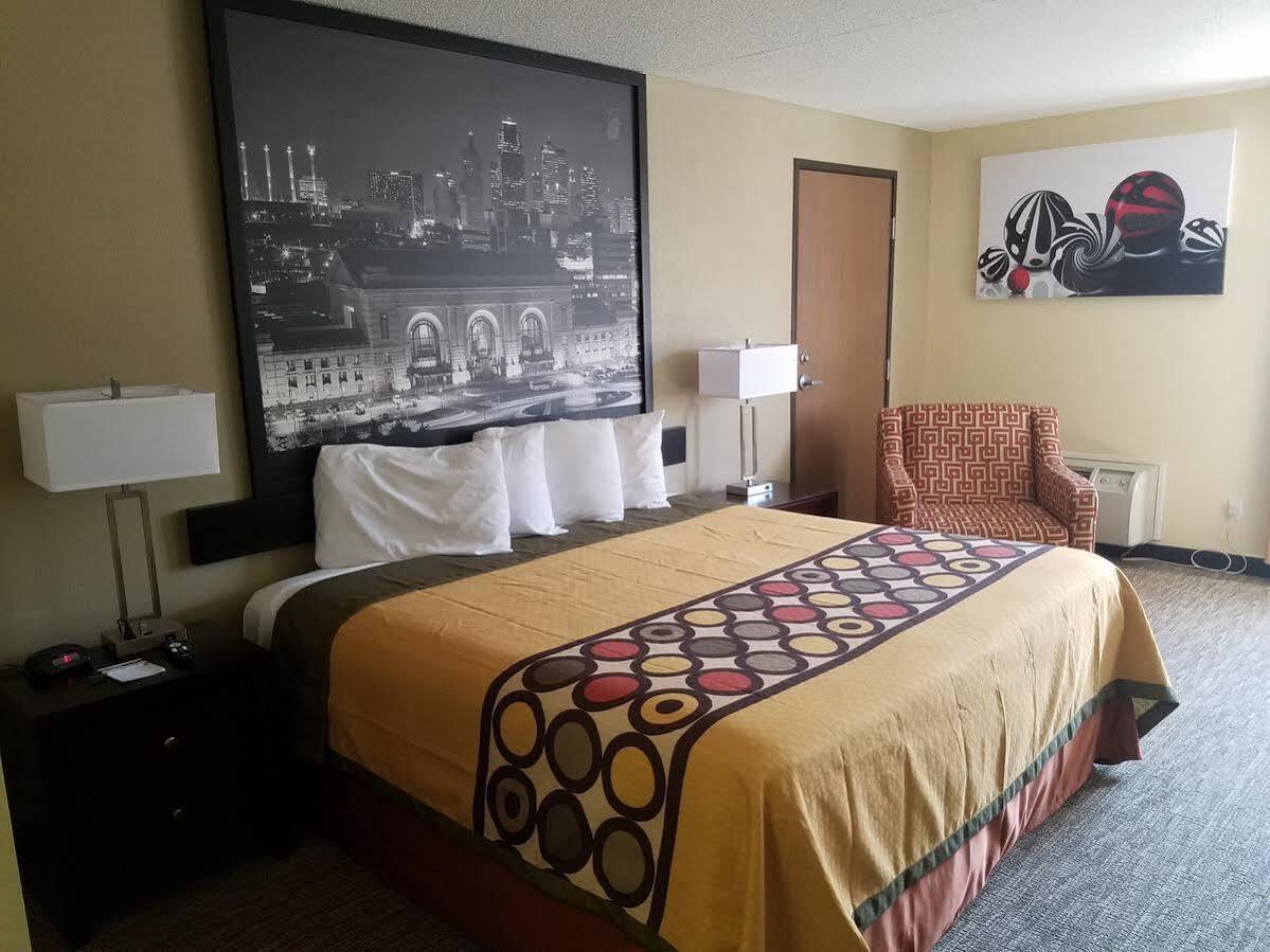 Super 8 By Wyndham Wichita North Hotel Exterior foto