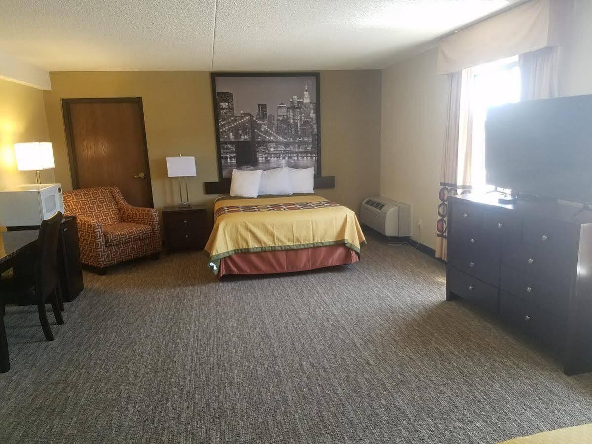 Super 8 By Wyndham Wichita North Hotel Exterior foto